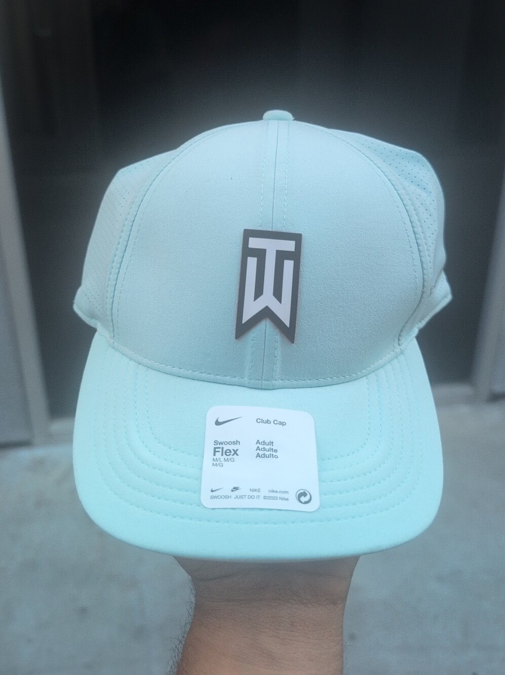 Nike Light Mint TW Swoosh Flex Club Golf Hat Size M/L